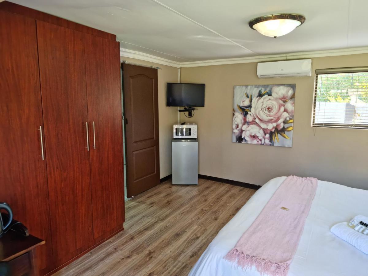 Heimat Guesthouse Welkom Eksteriør bilde