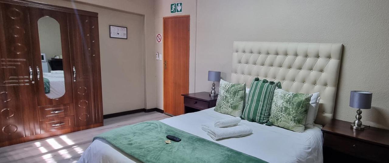 Heimat Guesthouse Welkom Eksteriør bilde