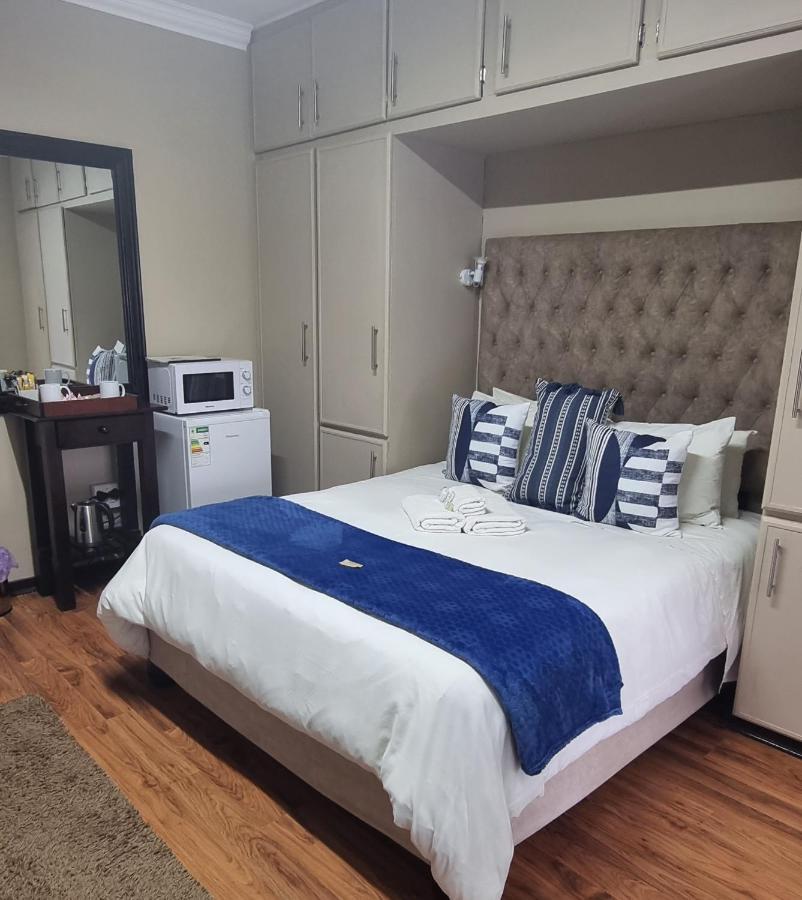 Heimat Guesthouse Welkom Eksteriør bilde